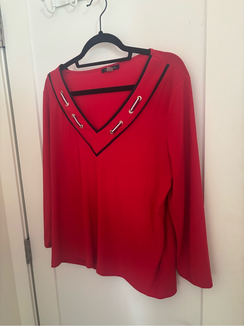 Tommy Hilfiger Red V-Neck Grommet Trim Blouse